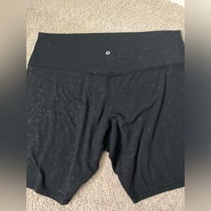 Lululemon biker shorts size 18